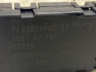 bontott CITROËN C4 PICASSO Antenna Erősítő