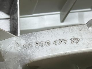 bontott CITROËN C4 PICASSO Bal Belső Hátsó Lámpa