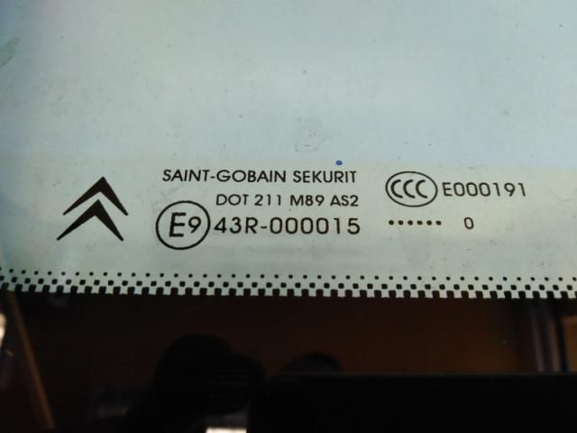 bontott CITROËN C4 PICASSO Bal C Oszlop Oldalablak Üveg