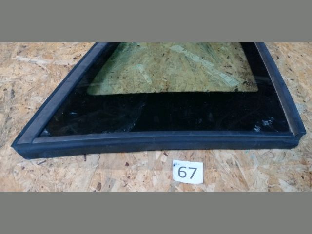 bontott CITROËN C4 PICASSO Bal C Oszlop Oldalablak Üveg