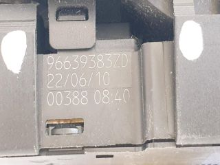 bontott CITROËN C4 PICASSO Bal első Ablakemelő Kapcsoló