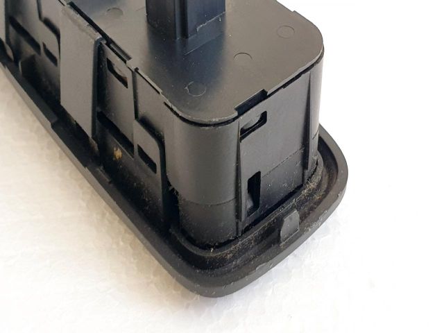 bontott CITROËN C4 PICASSO Bal első Ablakemelő Kapcsoló