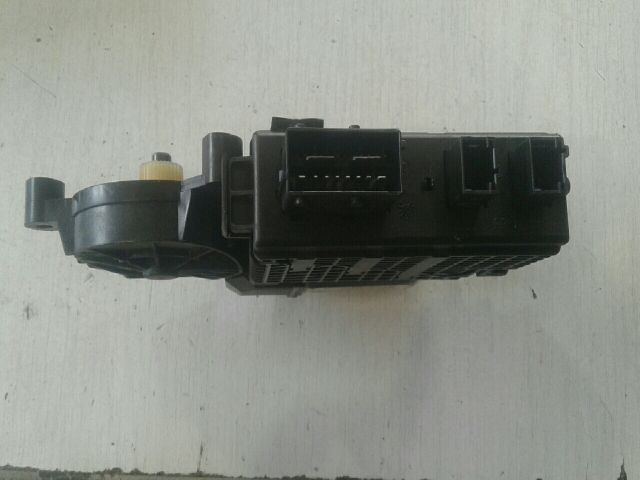 bontott CITROËN C4 PICASSO Bal első Ablakemelő Motor