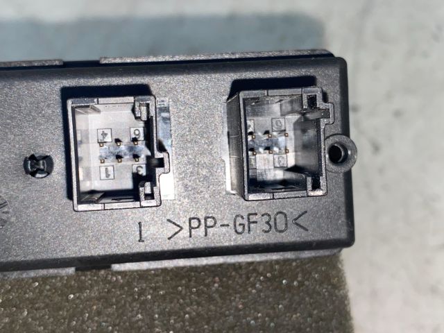 bontott CITROËN C4 PICASSO Bal első Ablakemelő Motor