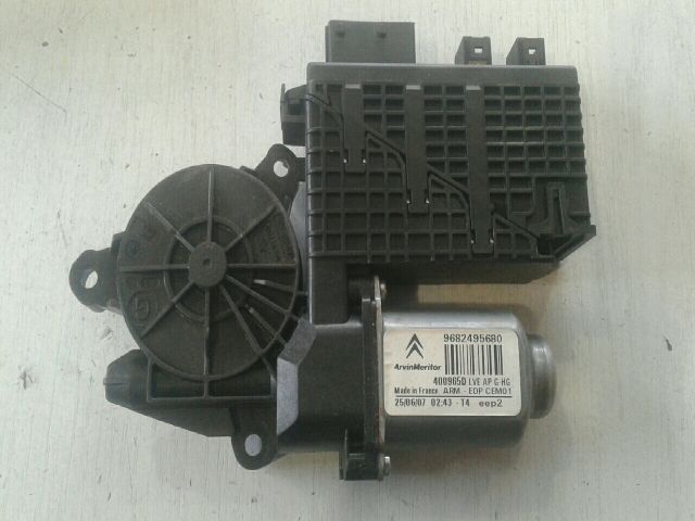 bontott CITROËN C4 PICASSO Bal első Ablakemelő Motor