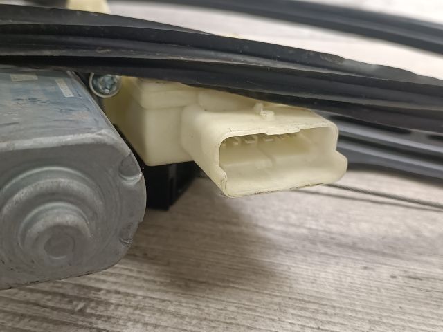 bontott CITROËN C4 PICASSO Bal első Ablakemelő Szerkezet (Elektromos)