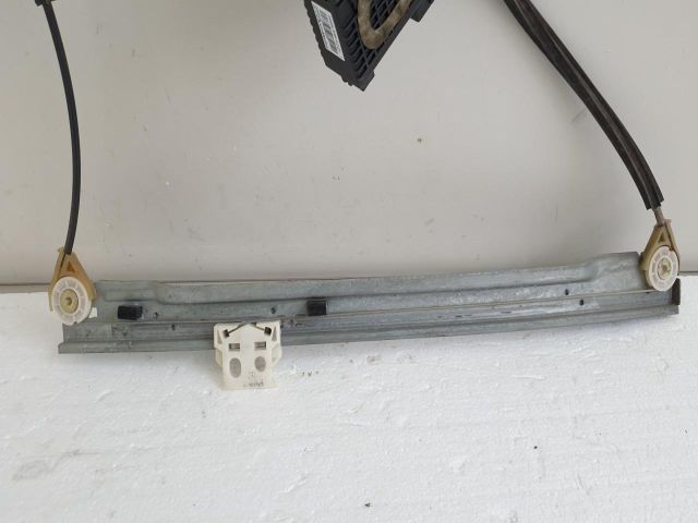 bontott CITROËN C4 PICASSO Bal első Ablakemelő Szerkezet (Elektromos)