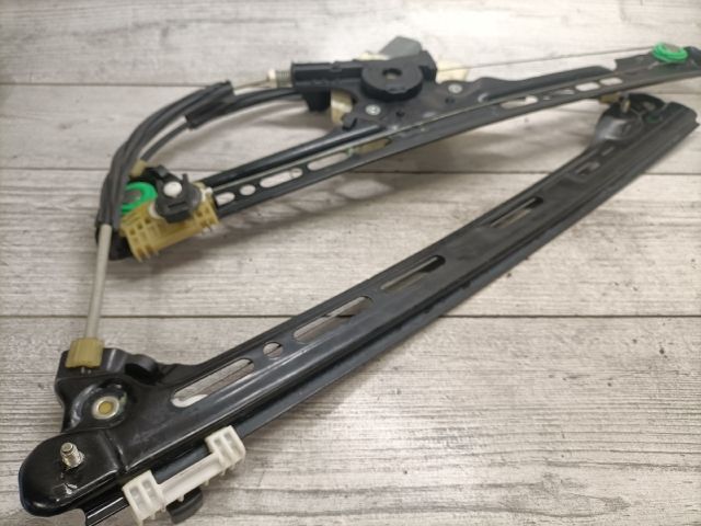 bontott CITROËN C4 PICASSO Bal első Ablakemelő Szerkezet (Elektromos)