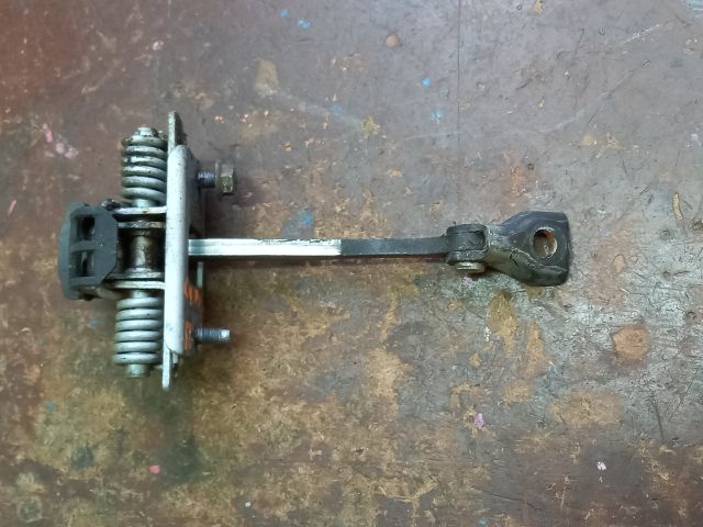 bontott CITROËN C4 PICASSO Bal első Ajtóhatároló