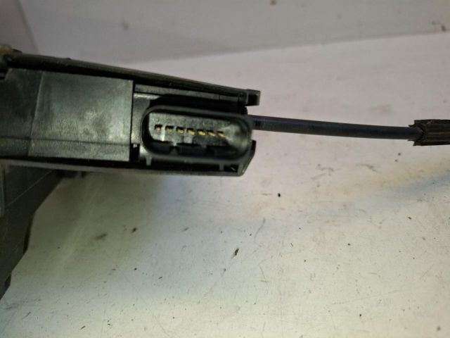 bontott CITROËN C4 PICASSO Bal első Ajtózár