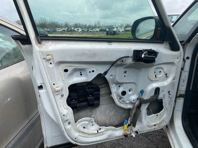 bontott CITROËN C4 PICASSO Bal első Ajtózár