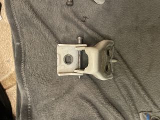 bontott CITROËN C4 PICASSO Bal első Alsó Zsanér