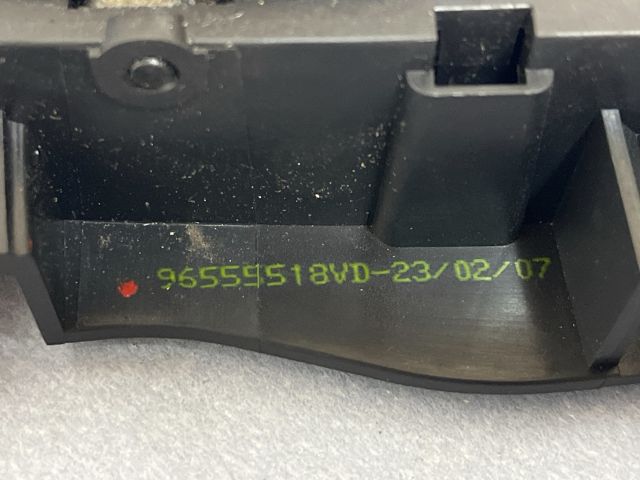 bontott CITROËN C4 PICASSO Bal első Belső Kilincs