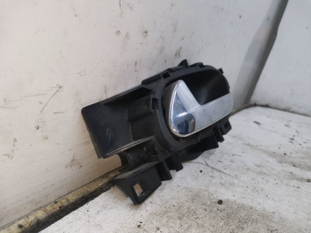 bontott CITROËN C4 PICASSO Bal első Belső Kilincs