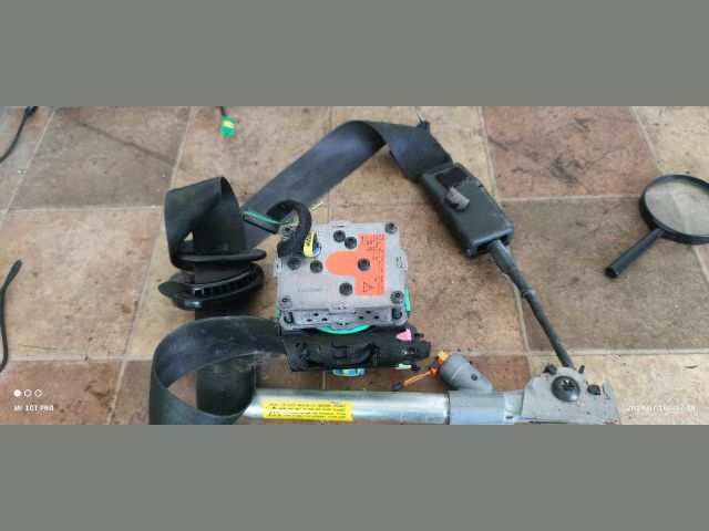 bontott CITROËN C4 PICASSO Bal első Biztonsági Öv