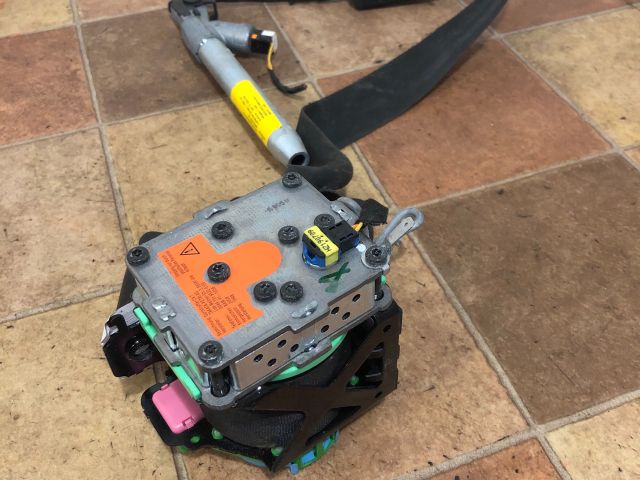 bontott CITROËN C4 PICASSO Bal első Biztonsági Öv