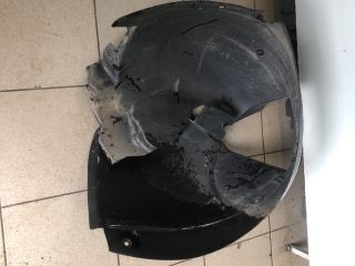 bontott CITROËN C4 PICASSO Bal első Dobbetét (Kerékjárati, Műanyag)