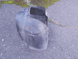 bontott CITROËN C4 PICASSO Bal első Első Dobbetét (Kerékjárati, Műanyag)