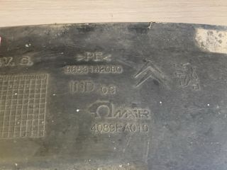 bontott CITROËN C4 PICASSO Bal első Első Dobbetét (Kerékjárati, Műanyag)