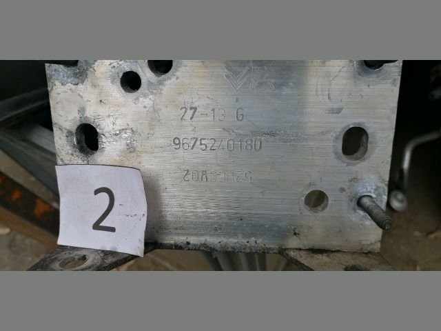 bontott CITROËN C4 PICASSO Bal első Futómű Kitámasztó