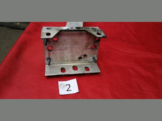 bontott CITROËN C4 PICASSO Bal első Futómű Kitámasztó