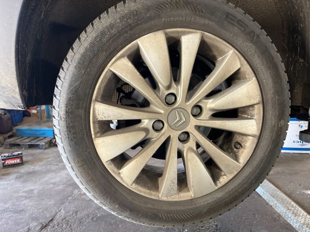 bontott CITROËN C4 PICASSO Bal első Gumikéder