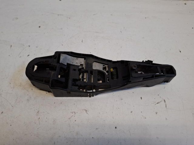 bontott CITROËN C4 PICASSO Bal első Külső Kilincsfészek