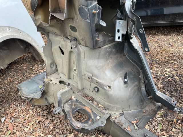 bontott CITROËN C4 PICASSO Bal első Negyed Karosszéria Csomag