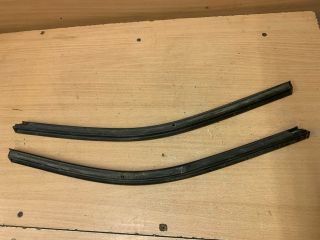 bontott CITROËN C4 PICASSO Bal első Sárvédő Díszléc