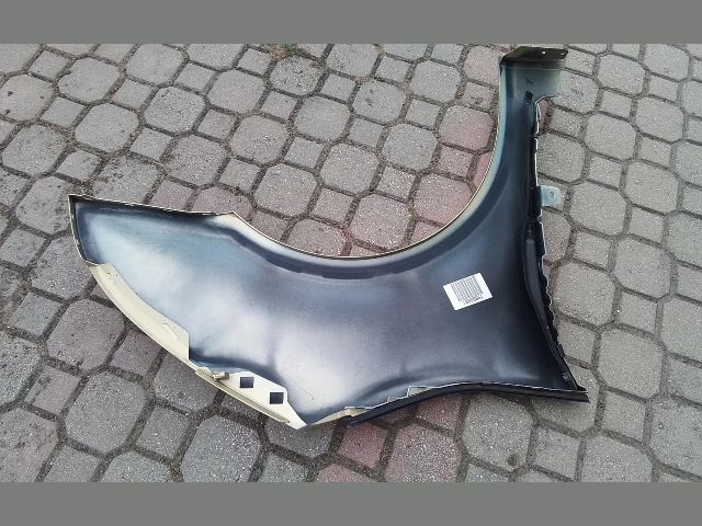 bontott CITROËN C4 PICASSO Bal első Sárvédő