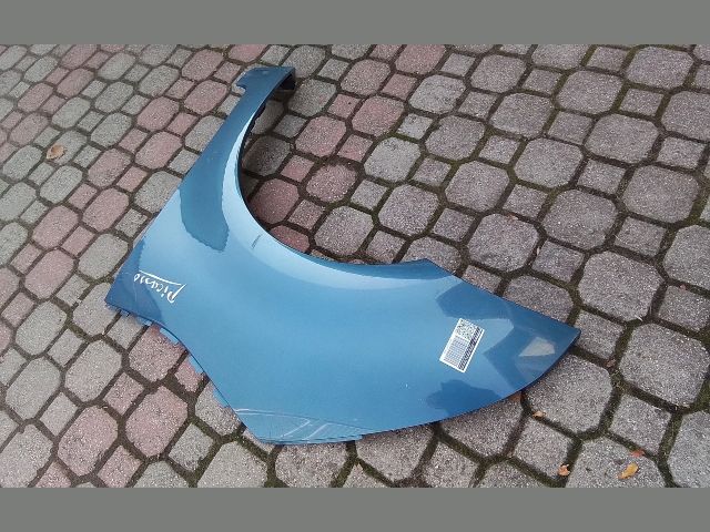 bontott CITROËN C4 PICASSO Bal első Sárvédő