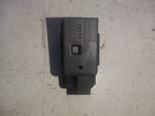 bontott CITROËN C4 PICASSO Bal első Ülésfűtés Kapcsoló