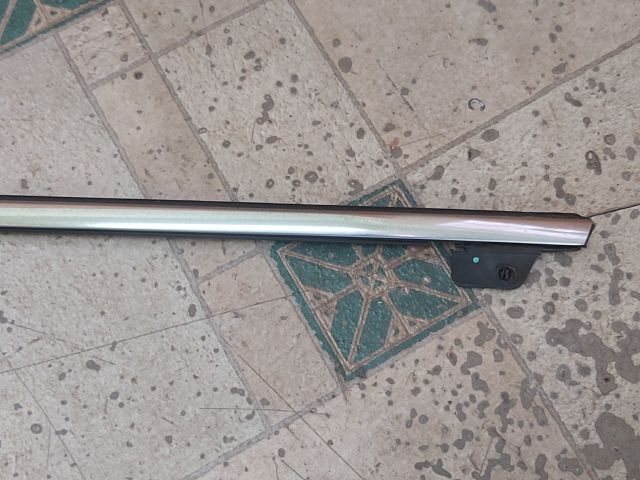 bontott CITROËN C4 PICASSO Bal első Vízlehúzó Gumicsík