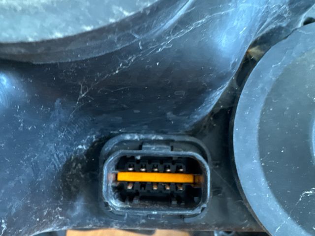 bontott CITROËN C4 PICASSO Bal Fényszóró