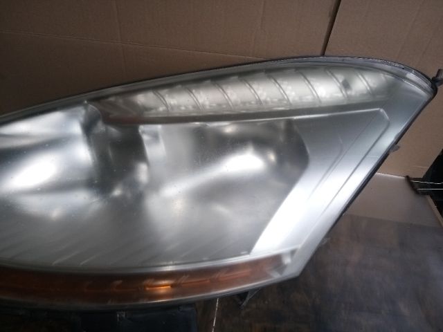 bontott CITROËN C4 PICASSO Bal Fényszóró