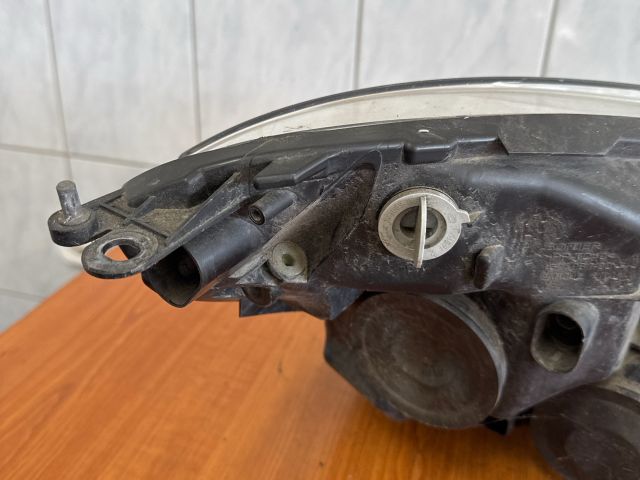 bontott CITROËN C4 PICASSO Bal Fényszóró