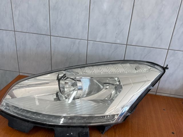 bontott CITROËN C4 PICASSO Bal Fényszóró