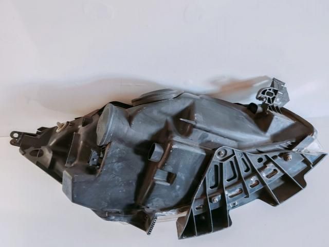 bontott CITROËN C4 PICASSO Bal Fényszóró