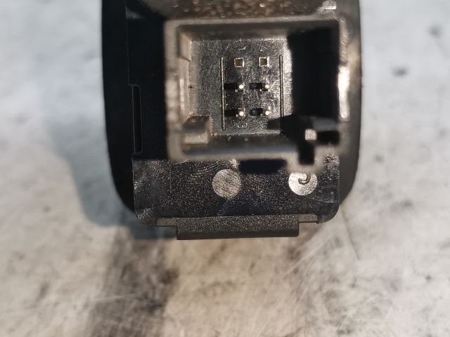 bontott CITROËN C4 PICASSO Bal hátsó Ablakemelő Kapcsoló