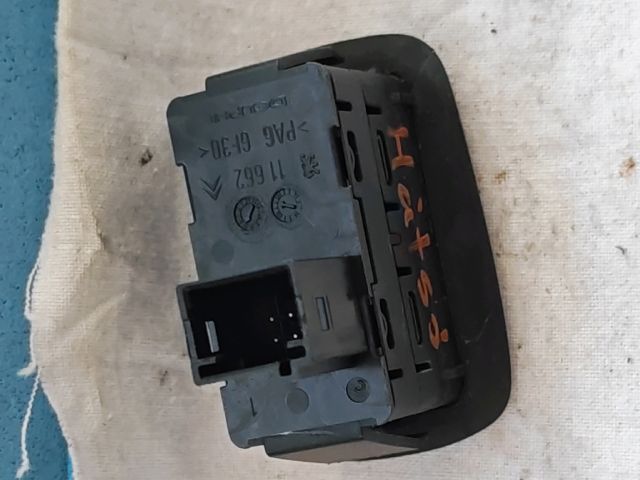 bontott CITROËN C4 PICASSO Bal hátsó Ablakemelő Kapcsoló