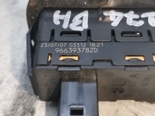 bontott CITROËN C4 PICASSO Bal hátsó Ablakemelő Kapcsoló
