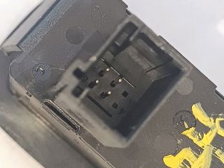 bontott CITROËN C4 PICASSO Bal hátsó Ablakemelő Kapcsoló