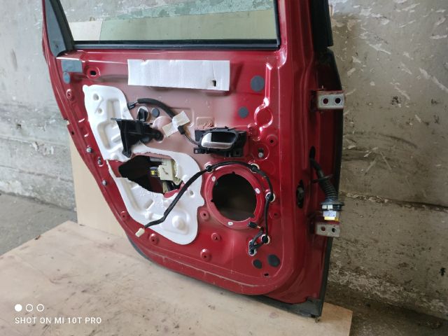 bontott CITROËN C4 PICASSO Bal hátsó Ajtó (Részeivel)