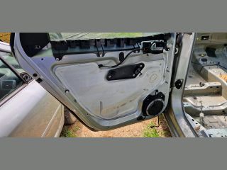 bontott CITROËN C4 PICASSO Bal hátsó Ajtó (Részeivel)