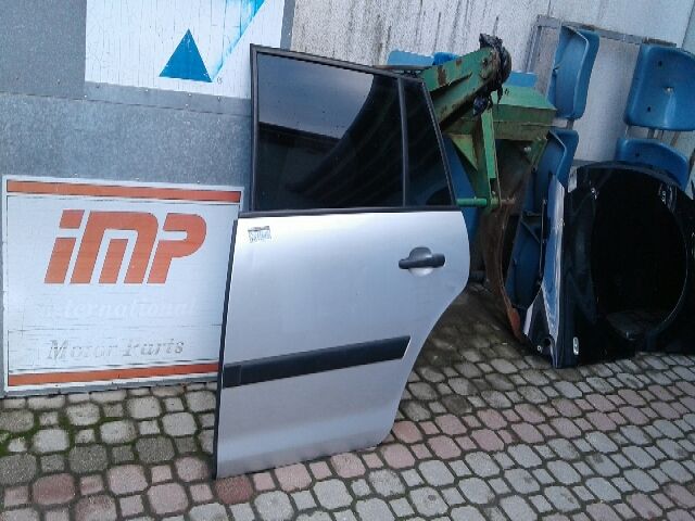 bontott CITROËN C4 PICASSO Bal hátsó Ajtó (Részeivel)