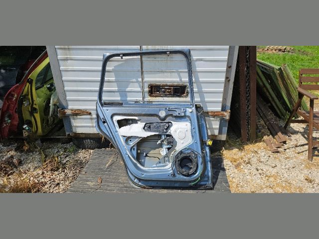 bontott CITROËN C4 PICASSO Bal hátsó Ajtó (Üres lemez)