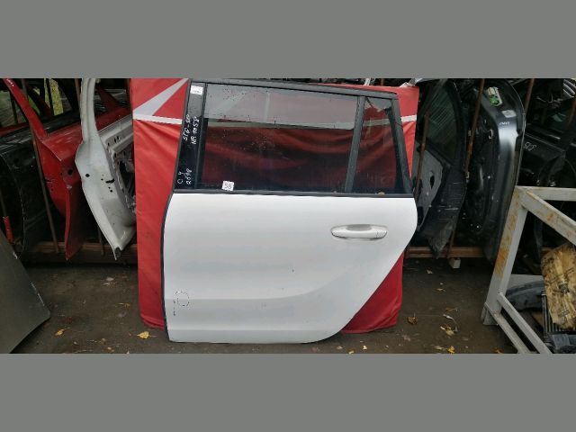 bontott CITROËN C4 PICASSO Bal hátsó Ajtóhatároló