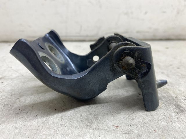 bontott CITROËN C4 PICASSO Bal hátsó Alsó Zsanér