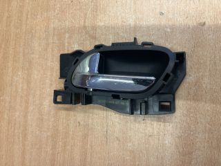 bontott CITROËN C4 PICASSO Bal hátsó Belső Kilincs