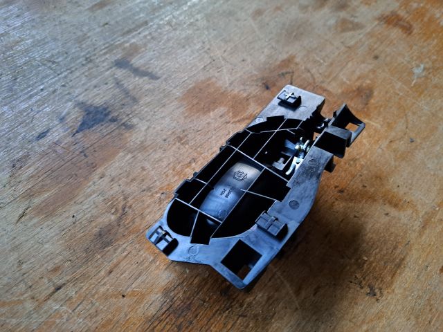 bontott CITROËN C4 PICASSO Bal hátsó Belső Kilincs